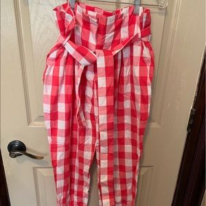 High waisted paper bag pants with tie waist.